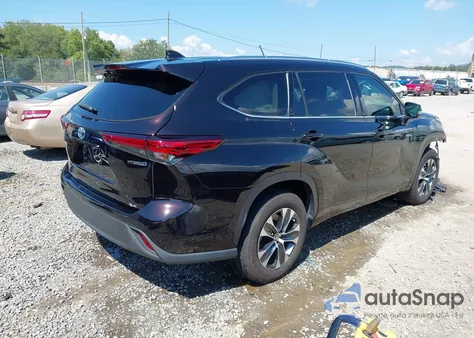 2020 Toyota Highlander Hybrid Xle z USA, uszkodzony, nr VIN 5TDGARAH7LS002530